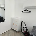 Appartamento In With Balcony