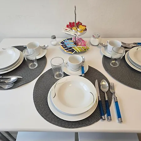 In With Balcony * Krefeld