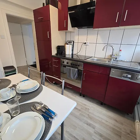 In With Balcony * Krefeld