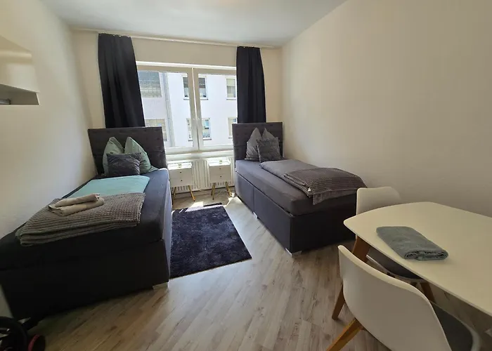 Apartment In With Balcony Krefeld