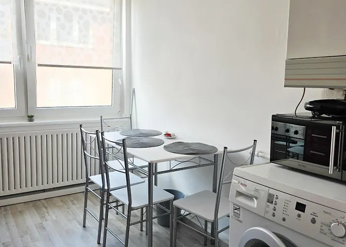 In With Balcony * Krefeld