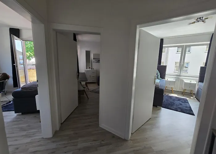 In With Balcony Apartment *