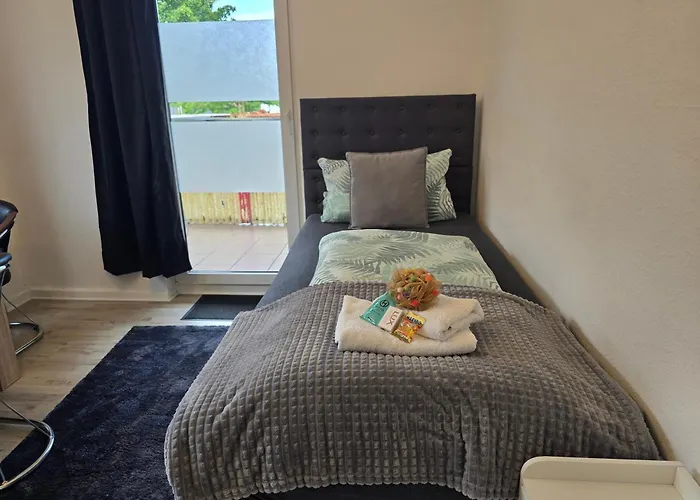 In With Balcony * Krefeld