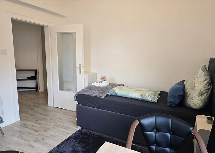 In With Balcony * Krefeld